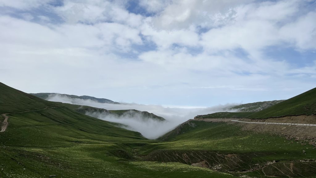 вид с перевала Харам